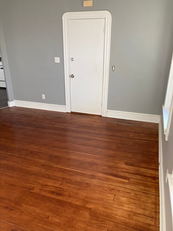 672 2nd St unit 3R, Fall River, MA 02721 - photo 4