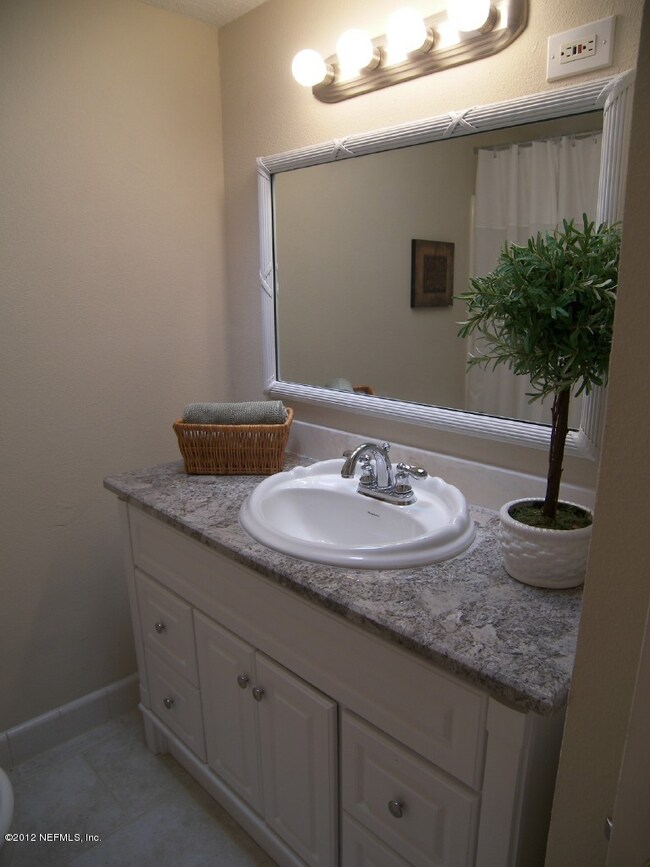 8340 S Lostara Ave, Jacksonville, FL 32211 - photo 7