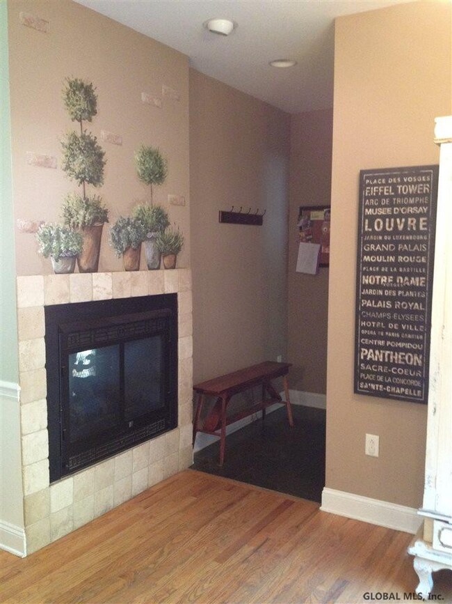 73 Cobble Hill Dr, Gansevoort, NY 12831 - photo 6