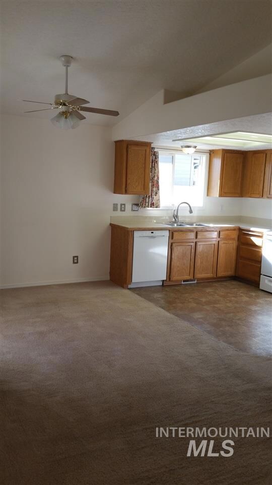 2525 Smart St, Nampa, ID 83686 - photo 4