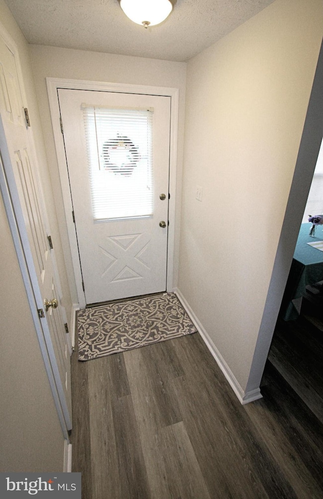 2535 Log Mill Ct, Crofton, MD 21114 - photo 2