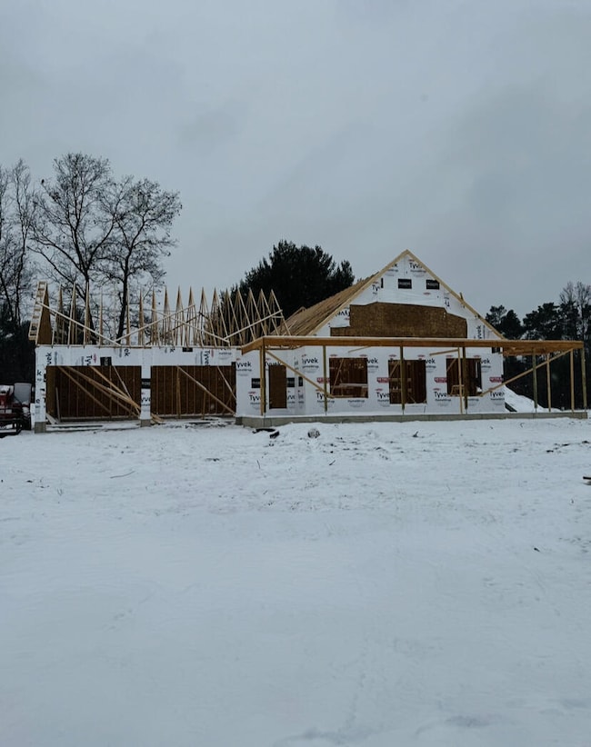 401 Sabine #31 Dr, Muskegon, MI 49442 - photo 2