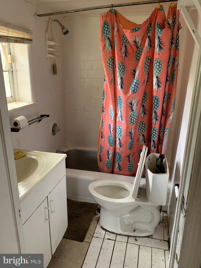 5524 W North Ave, Gwynn Oak, MD 21207 - photo 6