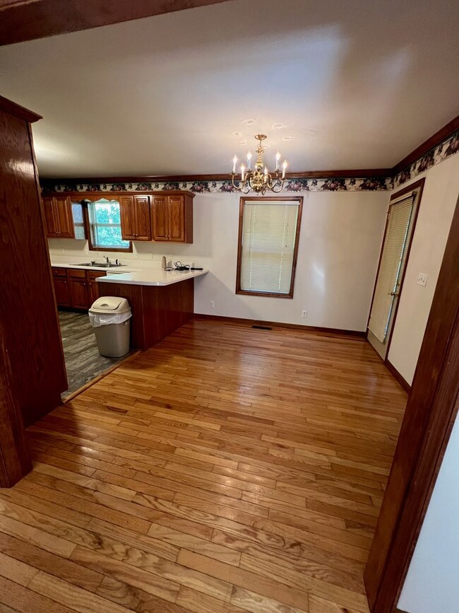 2015 Kate Ann Dr, Dalton, GA 30721 - photo 3