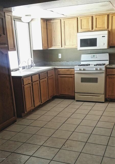 kitchen rev