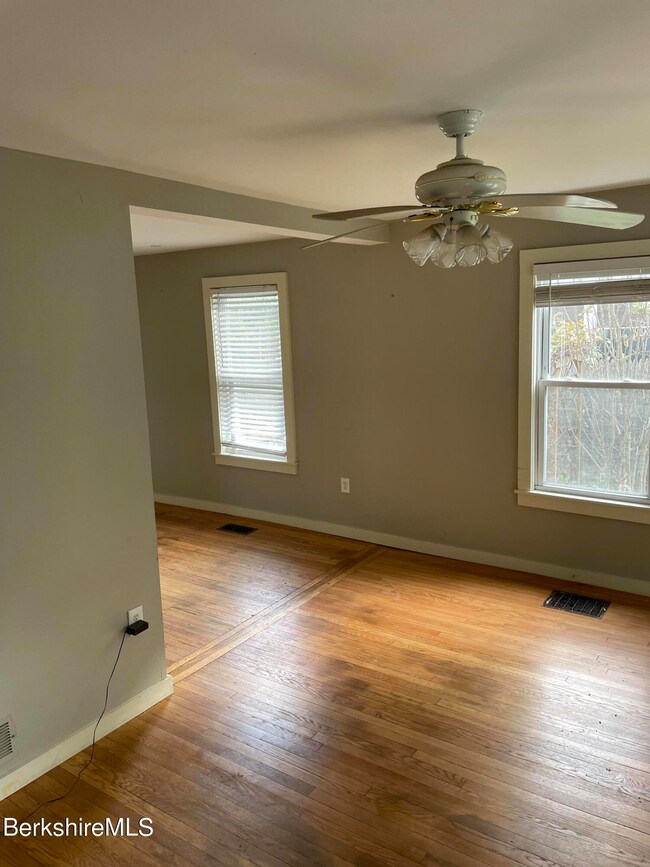 LIVING ROOM FROM SECOND STAIR
