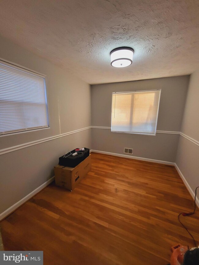7906 25th Ave, Adelphi, MD 20783 - photo 5