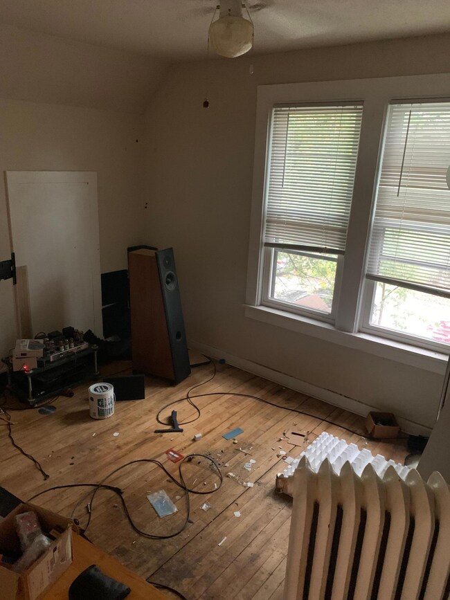 621 Newton Ave N, Minneapolis, MN 55411 - photo 5