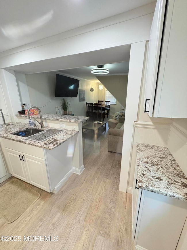 kitchen from side door