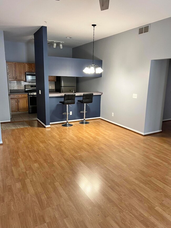 1135 Joyce Ln unit 66, Ann Arbor, MI 48103 - photo 2