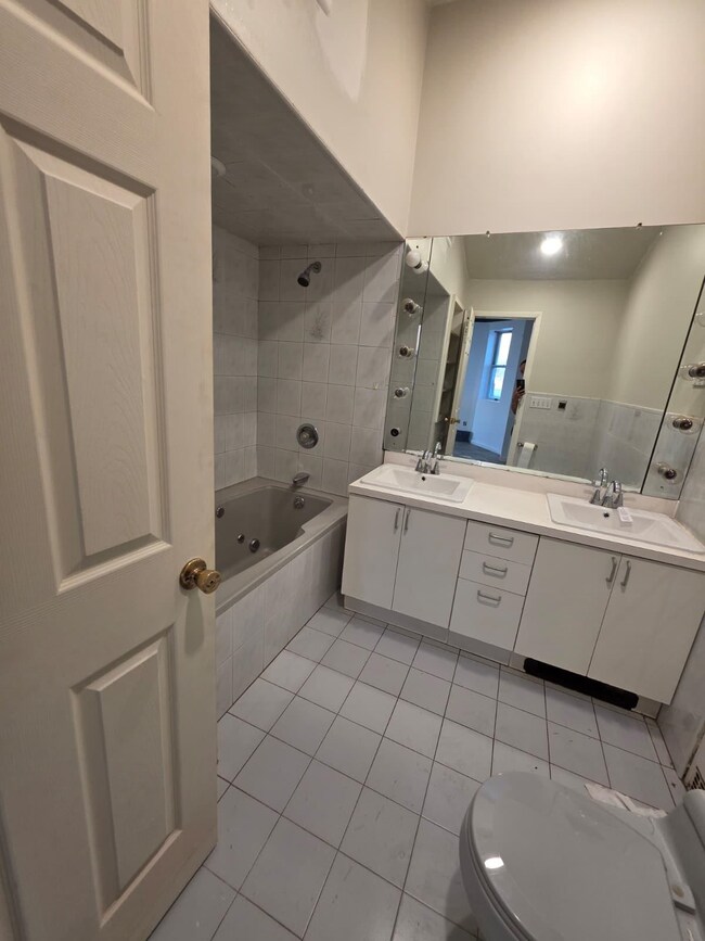 1405 43rd St unit 2, North Bergen, NJ 07047 - photo 5