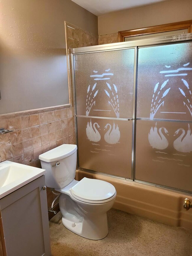 498 E Elm St, Yarmouth, ME 04096 - photo 7