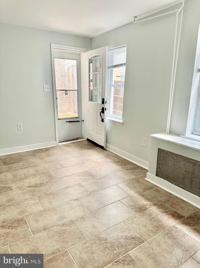 305 S High St, Baltimore, MD 21202 - photo 5