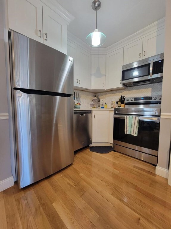 18 Glencoe St unit 32, Brighton, MA 02135 - photo 4