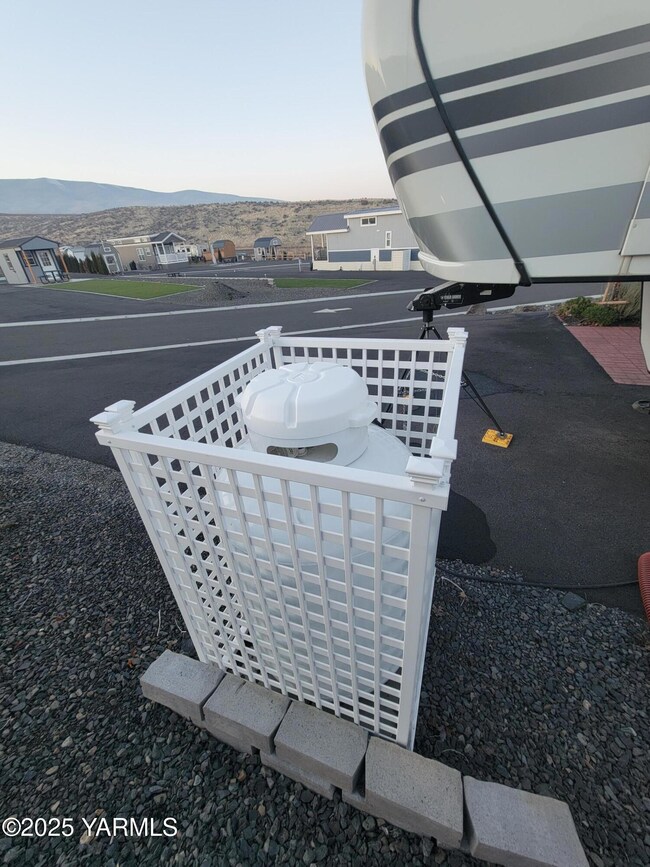 1769 Naches Wenas Rd unit 45, Selah, WA 98942 - photo 3