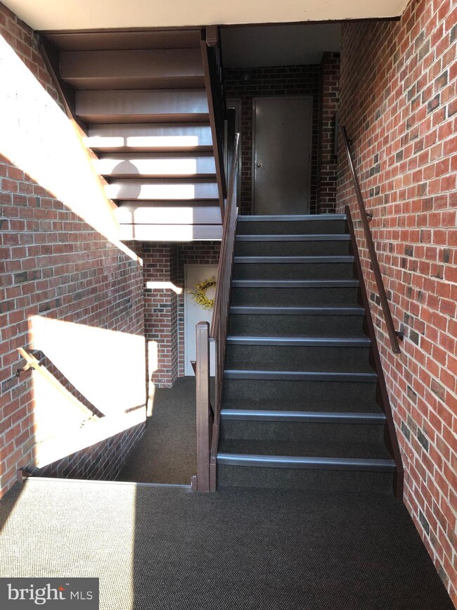 17 Juliet Ln unit 201, Nottingham, MD 21236 - photo 2