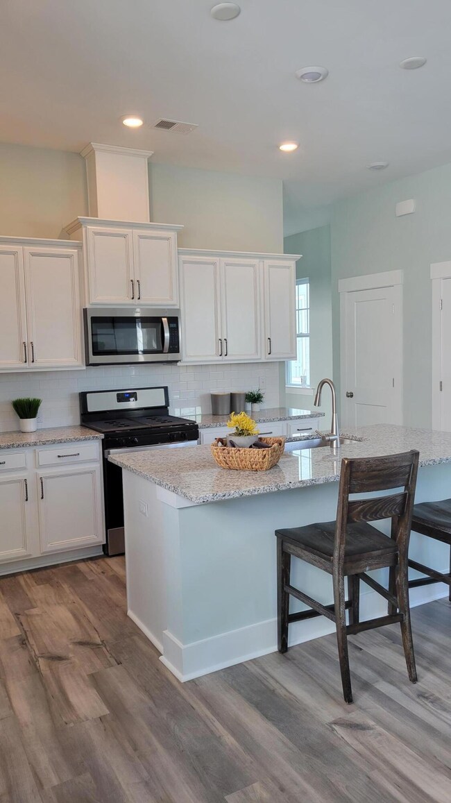 239 Symphony Ave, Summerville, SC 29486 - photo 6