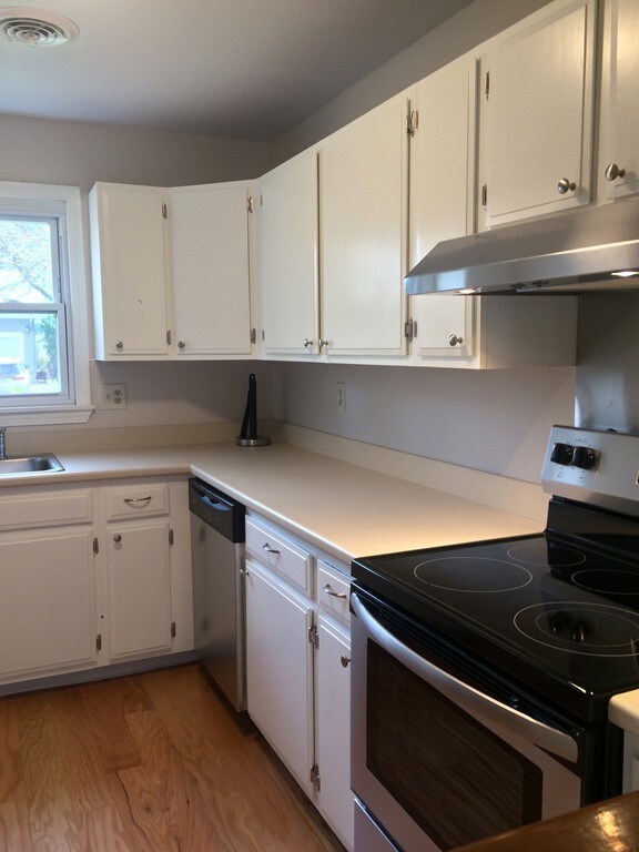 162 Prospect Ave unit 4, Northampton, MA 01060 - photo 4