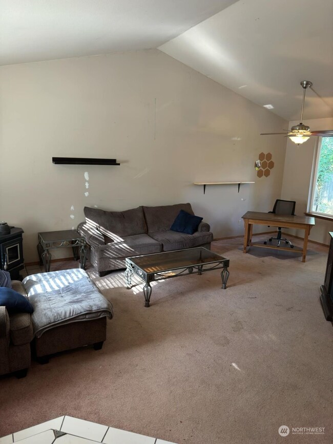 17738 Clear Lake Blvd SE, Yelm, WA 98597 - photo 5