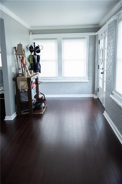 Beautiful entry into the sunroom