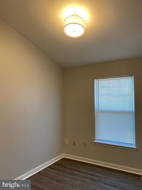 2006 Amber Way, Windsor Mill, MD 21244 - photo 4