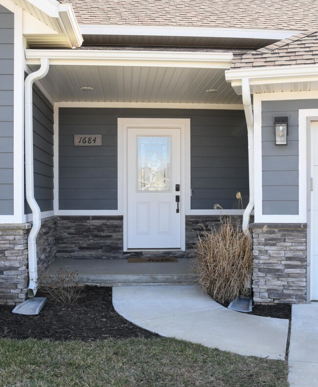 1684 E Fort Sumter Ct, Republic, MO 65738 - photo 2