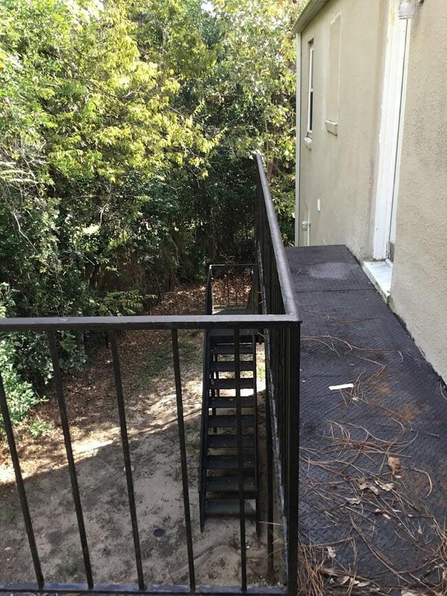 1648 Wycliffe St unit A, Augusta, GA 30904 - photo 6