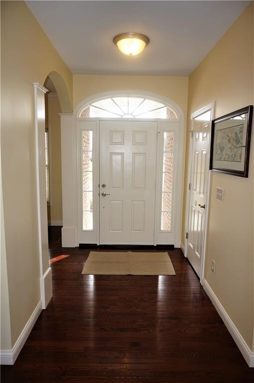 3529 Grant Ct, Columbus, IN 47203 - photo 2