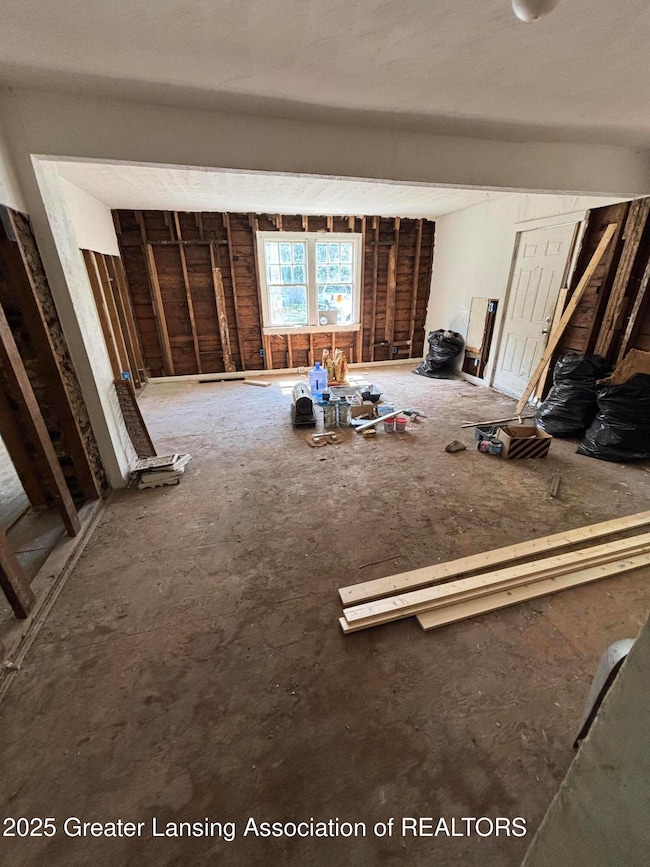 707 Isbell St, Lansing, MI 48910 - photo 6