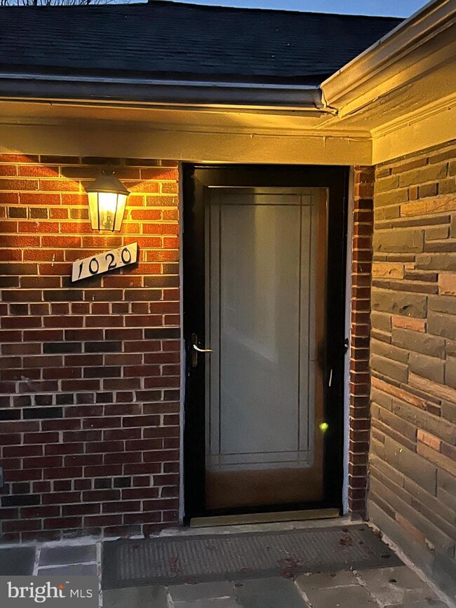 1020 Tanley Rd, Silver Spring, MD 20904 - photo 4