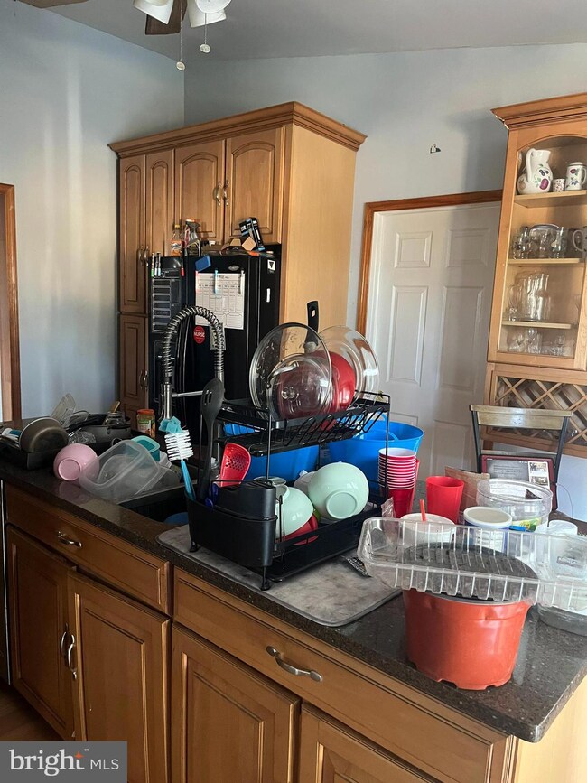 25 Poplar St, Penns Grove, NJ 08069 - photo 2