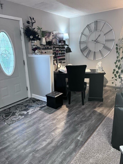 28 8th Ave SE, Cut Bank, MT 59427 - photo 3