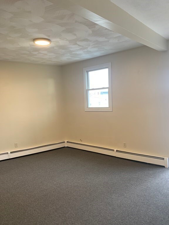 838 Western Ave unit 4, Lynn, MA 01905 - photo 3