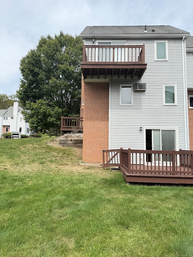 19 Eastbrook Heights unit C, Mansfield Center, CT 06250 - photo 3