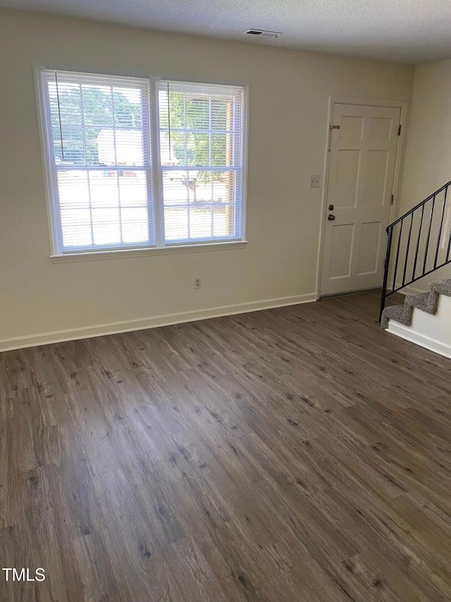 Downstairs flooring 617B Aug 2021