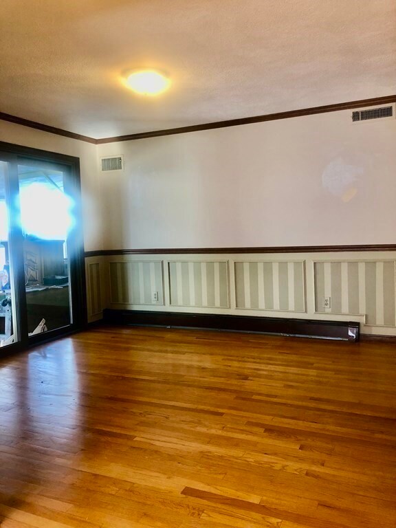 66 Oak St unit 70, Waltham, MA 02453 - photo 6