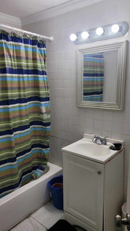 1000 Governors Dr unit 17, Winthrop, MA 02152 - photo 2