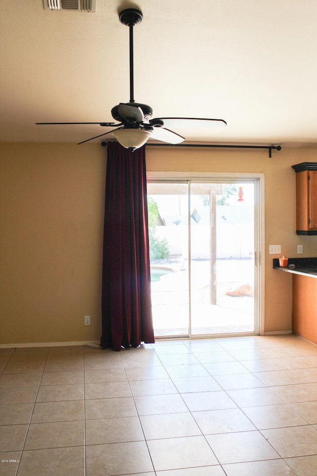 8113 E Dover St, Mesa, AZ 85207 - photo 7