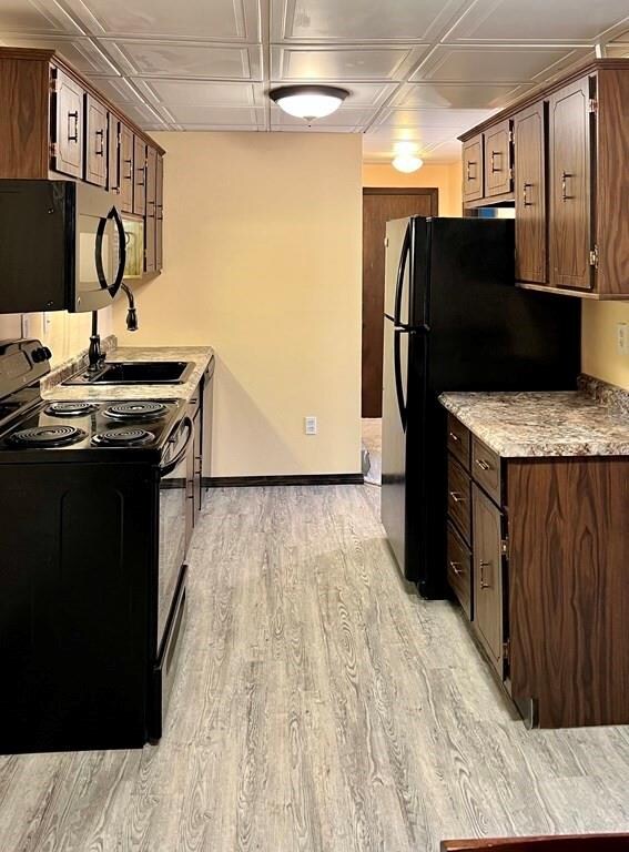 80 Damon Rd unit 8206, Northampton, MA 01060 - photo 3