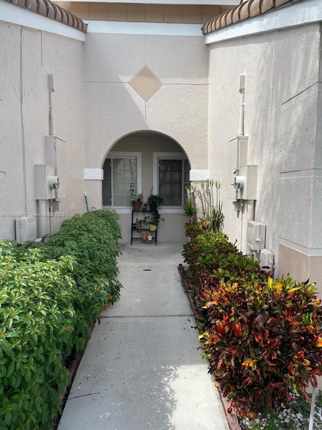 11801 SW 17th Ct, Miramar, FL 33025 - photo 2