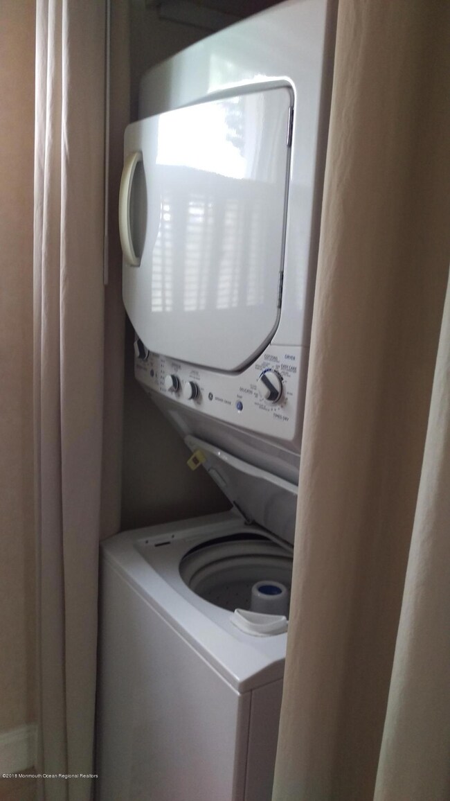 23 Myrtle Ave unit 2, Keyport, NJ 07735 - photo 7