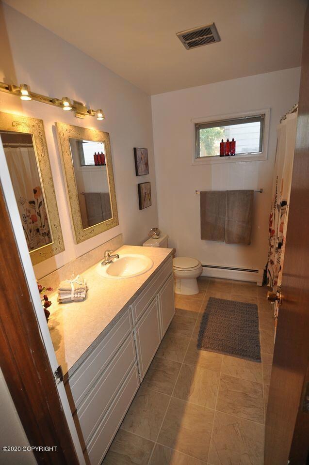 7420 Branche Dr unit B, Anchorage, AK 99518 - photo 4