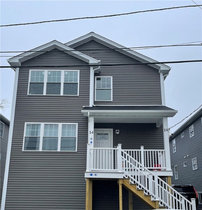 14 Sherwood St unit 2, Providence, RI 02908 - photo 4