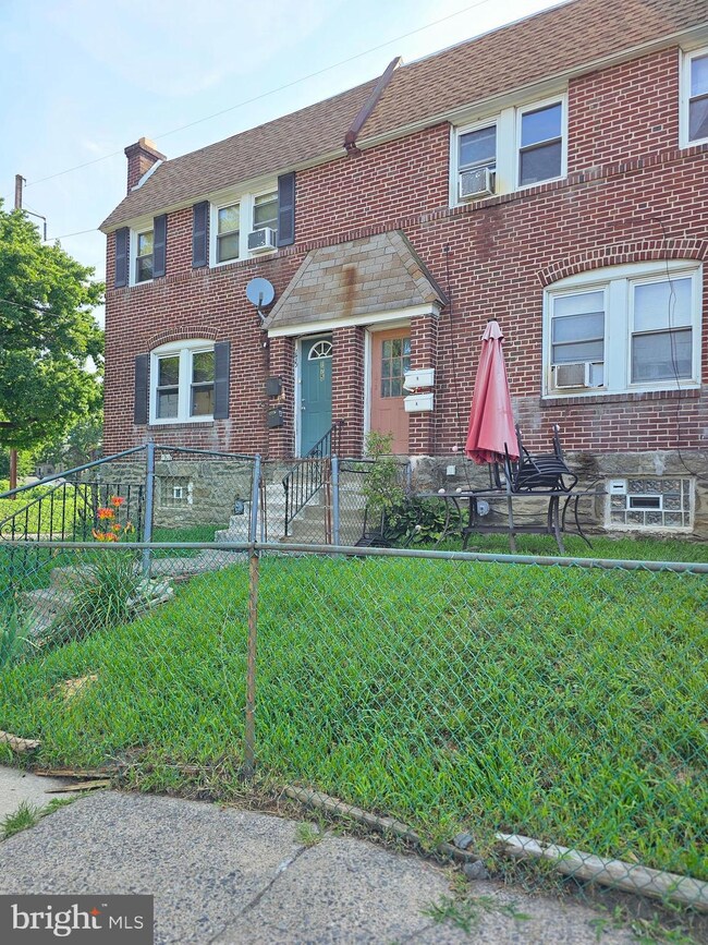 173 Houston Rd, Lansdowne, PA 19050 - photo 2