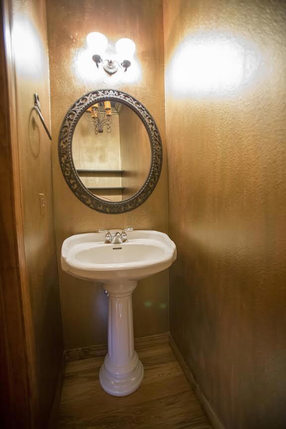 powder room