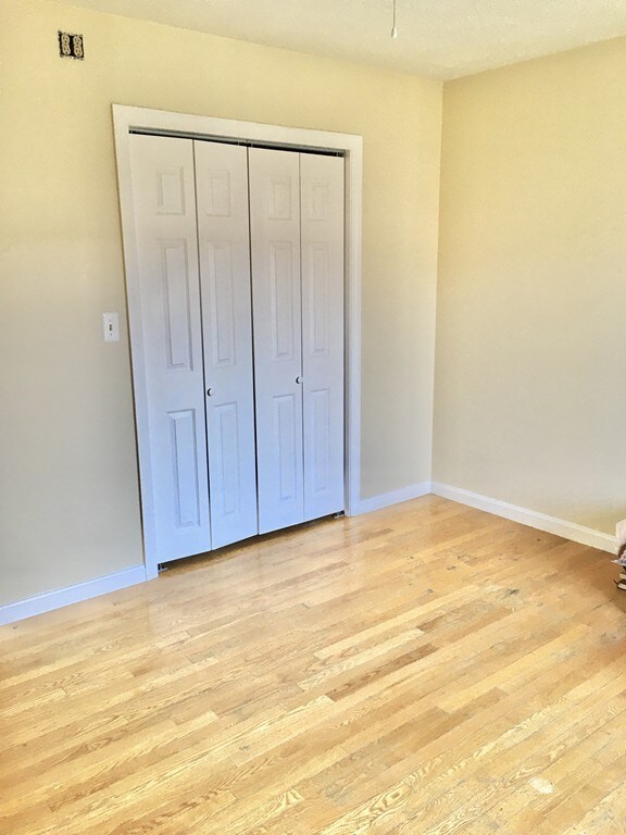 925 E 2nd St unit 2, Boston, MA 02127 - photo 6