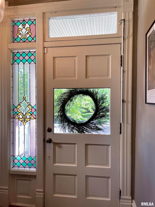 326 Pekin St, Lincoln, IL 62656 - photo 3