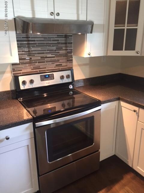 2050 Lake Shore Blvd, Jacksonville, FL 32210 - photo 4