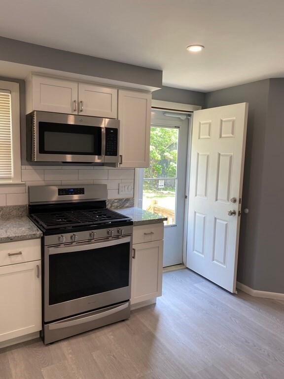 8 Regina Rd unit B, Randolph, MA 02368 - photo 6