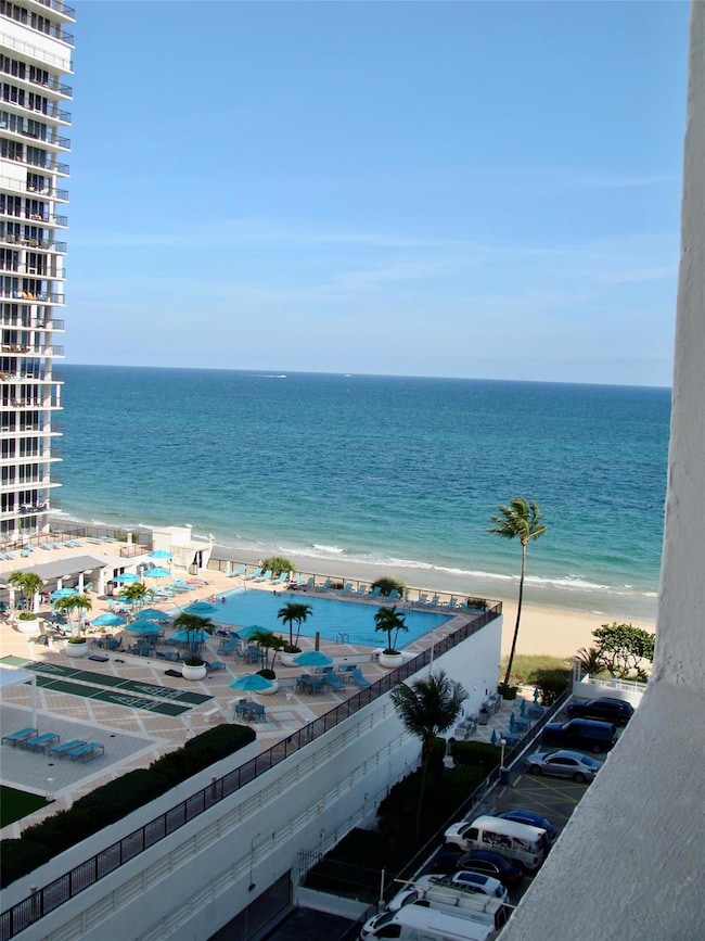 Galt Towers Condominium unit 9G, Fort Lauderdale, FL 33308 - photo 2